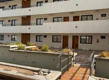 Departamento · 90m² · 3 Ambientes · 1 Cochera · Departamento en Venta Chacras de Coria