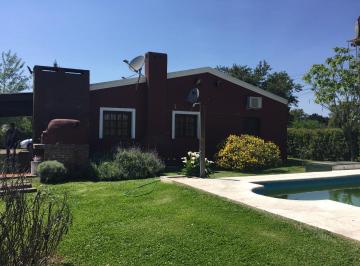 Quinta vacacional · 180m² · 4 Ambientes · Casa Quinta - Exaltacion de La Cruz - El Remanso