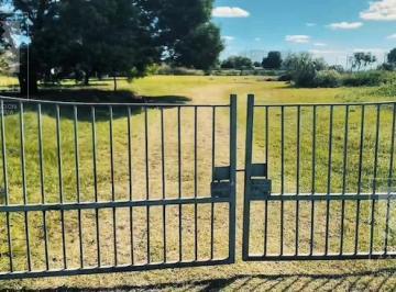 Terreno · 20m² · Terreno de 1 Ha en Colonia Estrella Carmelo, Colonia, Uruguay