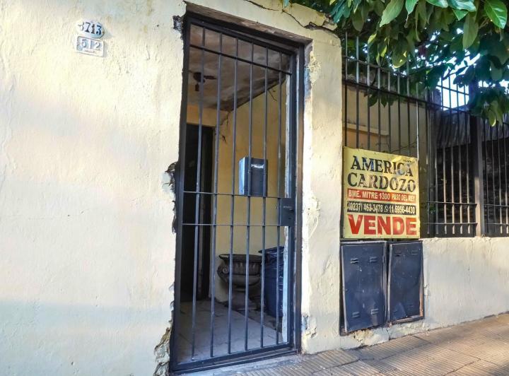 Casa · 100ha · 5 Ambientes · 1 Cochera