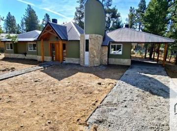 Casa de 4 ambientes, San Carlos de Bariloche · Casa a Estrenar 3 Dorm - Dos Valles