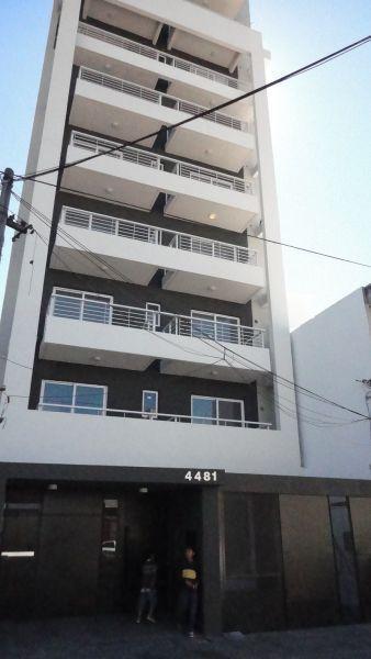 Gral. Manuel Belgrano 4400. Entre Lisandro de la torre y Cavassa