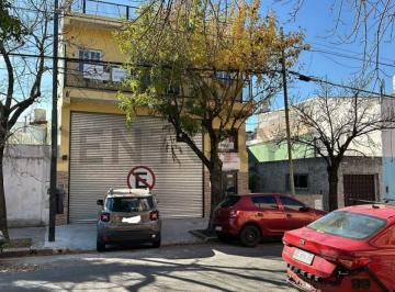 Oficina comercial · 330m² · 5 Ambientes · Venta de Galpón en Paternal Chacarita