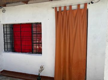 PH Alquiler 40m² de 2 ambientes · PH de 36 m² con 1 Dormitorio en Alquiler en Lomas de Zamora