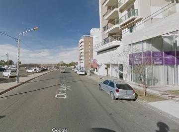 Local comercial · 125m² · 3 Ambientes · 1 Cochera · Local en Venta!