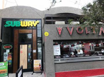 Local comercial de 4 ambientes, Lomas de Zamora · Local en Venta en Banfield Oeste