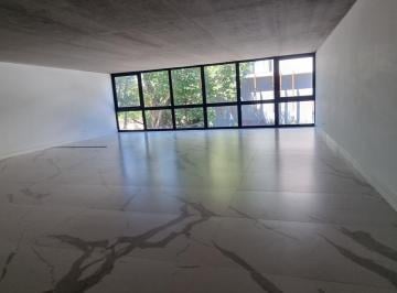 Oficina comercial · 100m² · 1 Cochera · Oficina de Categoría en El Hilton de Thays Parque Leloir