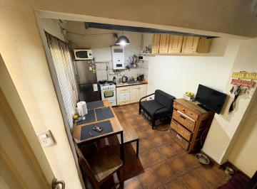 PH · 46m² · 4 Ambientes · PH en Florida