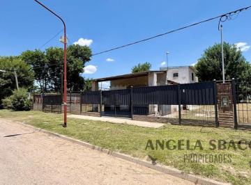 Local comercial · 100m² · 2 Ambientes · Local en Venta en Arroyo de La Cruz.