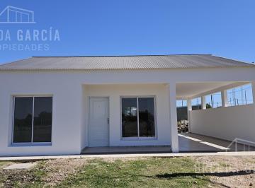 Casa · 60m² · 3 Ambientes · 1 Cochera · Casa a Estrenar en Venta