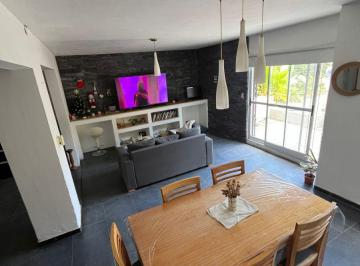 Casa de 7 ambientes, La Plata · Importante Propiedad, Ideal Uso Familiar!