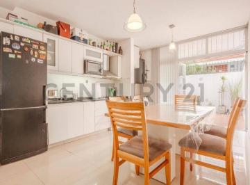 PH · 80m² · 3 Ambientes · 1 Cochera · Venta PH Duplex 3 Ambientes con Cochera, Patio y Parrilla – Ciudadela - Acepta Permuta