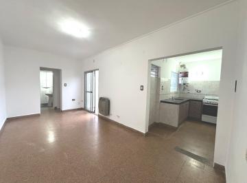 PH · 39m² · 2 Ambientes · PH en Venta en La Plata, un Dormitorio.