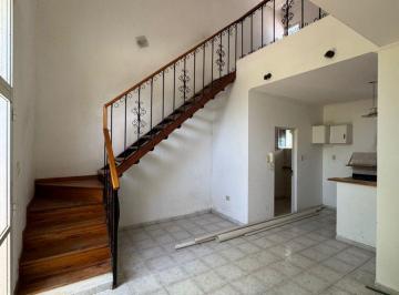 Casa · 90m² · 2 Ambientes · Alquiler: 2 Dorm. Córdoba 220 Pgsm