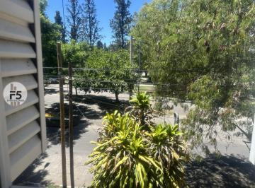 Casa · 80m² · 3 Ambientes · Venta Dúplex 2 Dorm. en Alberdi