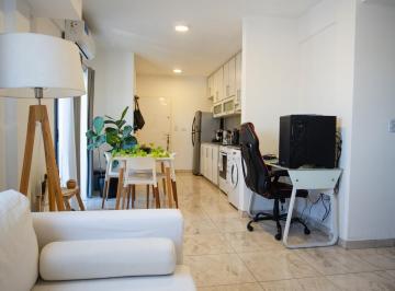 Departamento · 40m² · 2 Ambientes · 1 Cochera · Venta Departamento 2 Ambientes con Balcón y Cochera en Villa Luzuriaga.