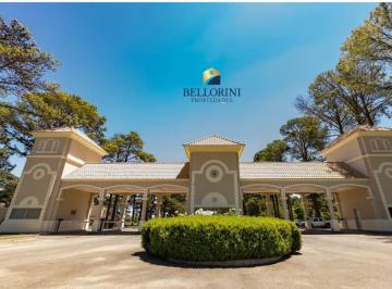 Terreno · 1612m² · Lote en Venta de 1.612 m² en Etapa 3 de Pinares Country Club, Exaltación de La Cruz, G. B. a. Zona Nor
