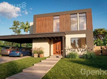 Casa · 179m² · 5 Ambientes · Casa en Barrio San Pablo