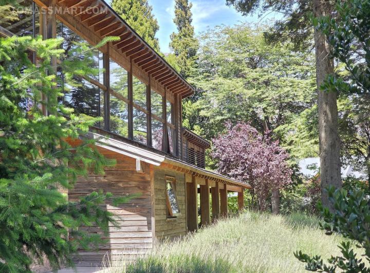 Casa · 435m² · 5 Ambientes · 4 Cocheras
