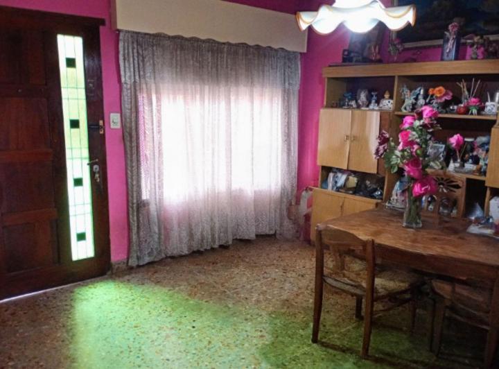 Casa · 85m² · 4 Ambientes · 1 Cochera