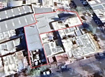 Bodega-Galpón de 10 ambientes, Dorrego · Vende Galpón con Oficinas y Dos Departamentos en Dorrego, Guaymallén, Mendoza.