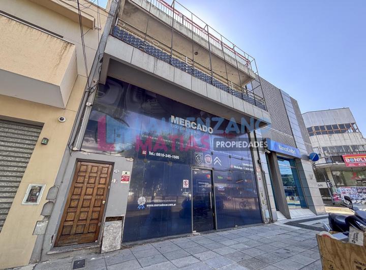 Casa · 340m² · 4 Ambientes
