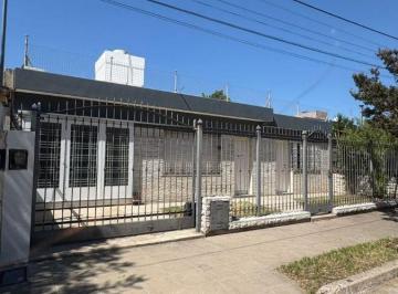 Casa de 1 ambiente, Córdoba · Casa en Venta 3 Dorm. - Barrio Altos de San Martin - a Cuadras de Córdoba Shopping!
