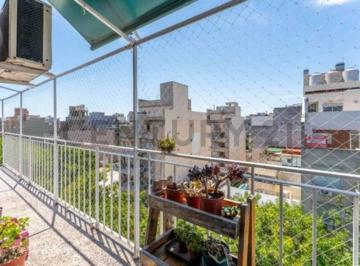 Departamento · 63m² · 4 Ambientes · Venta Departamento 4 Ambientes Villa Devoto Apto Crédito con Balcón