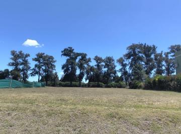 Terreno · 1200m² · Lote de Terreno de 1200 m² en Venta en El Club de Campo Los Palenques en Manzanares.