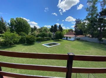 Quinta vacacional · 309m² · 5 Ambientes · Importante y Solida Casa en Venta - Tortuguitas