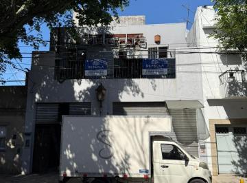 Local comercial · 380m² · 1 Cochera · Deposito Local en Venta 288 m²