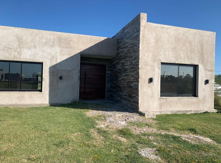 Casa · 160m² · 4 Ambientes