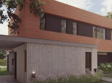Casa · 230m² · 5 Ambientes · 2 Cocheras · Casa Venta Puertos del Lago Escobar