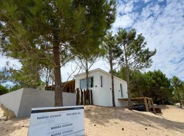 Casa de 6 ambientes, Pinamar · Venta Casa Premium a Estrenar en North Beach Vista Al Golf Arquitectura Marisa V