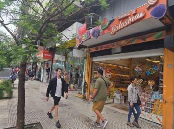 Local comercial · 200m² · 2 Ambientes · Excelente Local en Once Sin Expensas Apto Todo Rubro