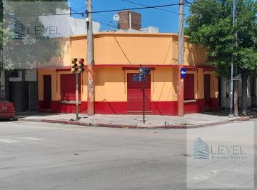 Local comercial · 71m² · 3 Ambientes · Local Esquina en Venta a m de Colegio Zona de Alto Transito