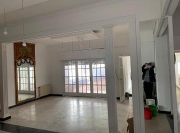 Casa en Venta de 8 ambientes Cofico · Casa en El Corazón de Cofico