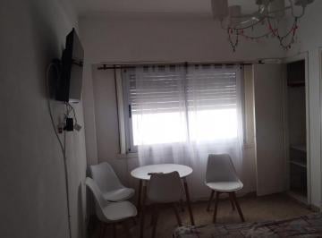 CRP-CRP-3261_2 · Departamento en Venta 1 Ambiente Colón 1600 Zona Plaza Colón