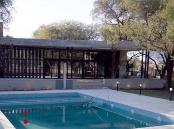 Foto · Valle Escondido - Alquiler - Casa - Amoblada