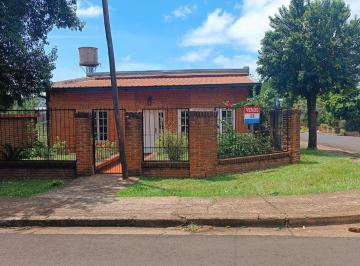 Casa de 7 ambientes, Posadas · Vendo Casa a m de Av Cocomarola