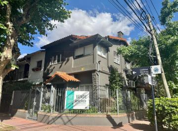 Casa · 125m² · 5 Ambientes · Excelente Casa en Venta a Pocas Cuadras del Centro de Martínez.