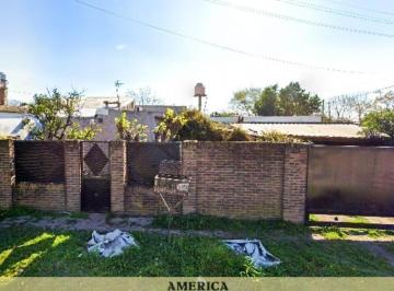 Casa · 225ha · 5 Ambientes · 2 Cocheras · Casa Americana 4 Ambientes Financiada, Merlo