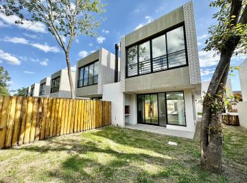 PH · 125m² · 4 Ambientes · 2 Cocheras · Duplex en Venta Bosques de Champagnat Canning