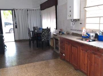 PH Alquiler 180m² de 6 ambientes · Ideal Para 2 Familias