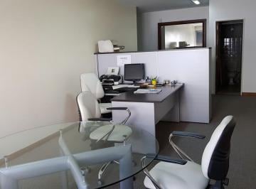 Oficina comercial · 38m² · 2 Ambientes · Oficina de 38 m² C/baño Propio, Piso Alto, Luz