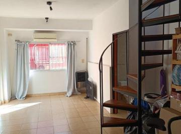 PH · 62m² · 2 Ambientes · PH en Venta en Parque Avellaneda