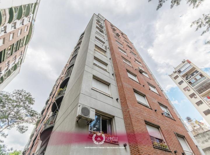 Venta Departamento 3 Ambientes 56 m&sup2; con Cochera y Balcón en San Cristóbal Apto Crédito Hipotecario