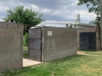 Casa · 118m² · 3 Ambientes · Oportunidad en Alta Gracia – Casa con Amplio Patio y Asador