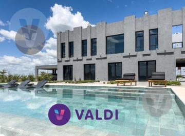 Casa · 455m² · 10 Ambientes · 2 Cocheras · Casa en Venta, Canning - Barrio Puesto Viejo