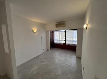 1 · Venta Departamento 4 Ambientes con Cochera en Vicente López